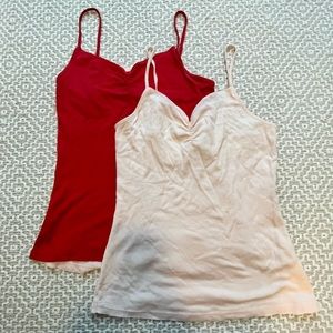 Gap sz small layered look tank tops lot of 2 - red and pink